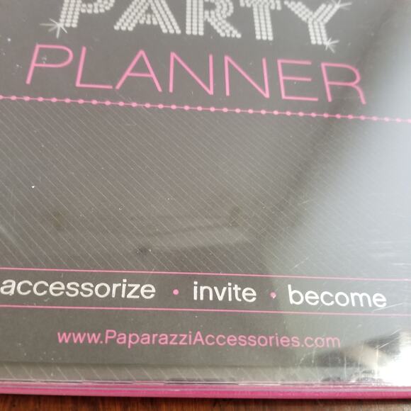 Paparazzi party planner ( NOT used or wrote in) - Picture 2 of 16